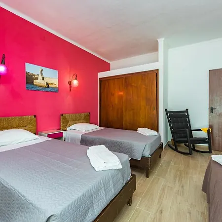 Lima Villa *